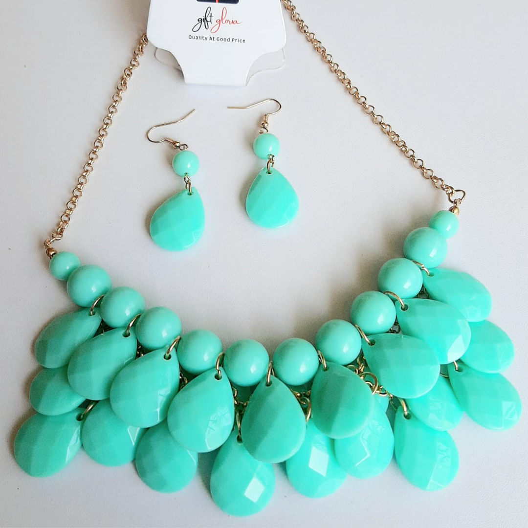 Green Pearl Necklace